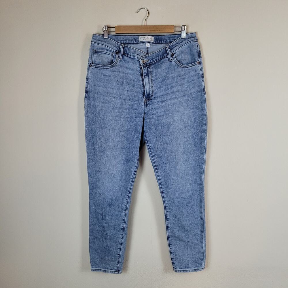Abercrombie & Fitch Jeans 33 16 Blue Super Skinny‎ Ankle High Rise Criss Cross